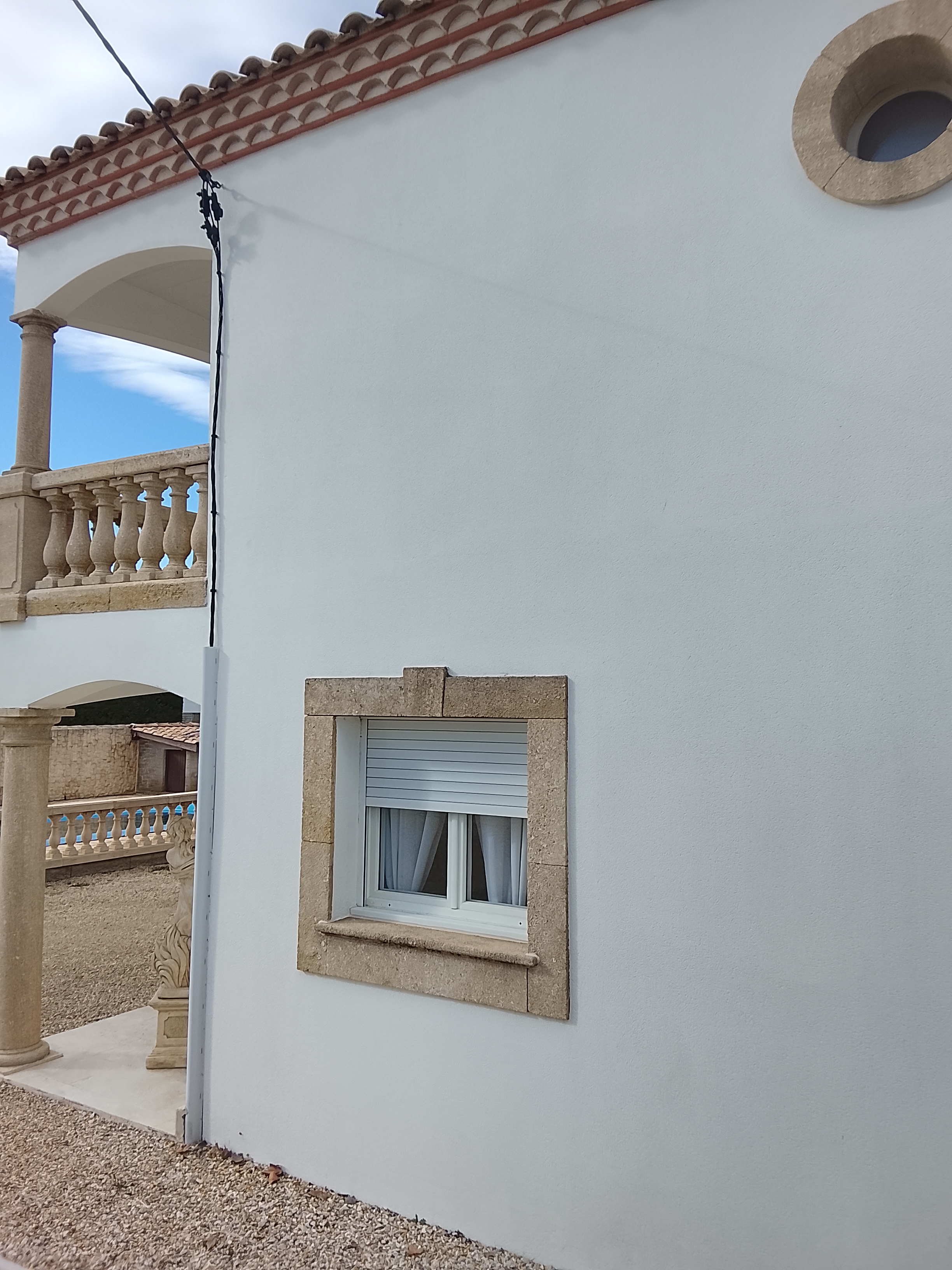 Façade rénovée  à Vergèze