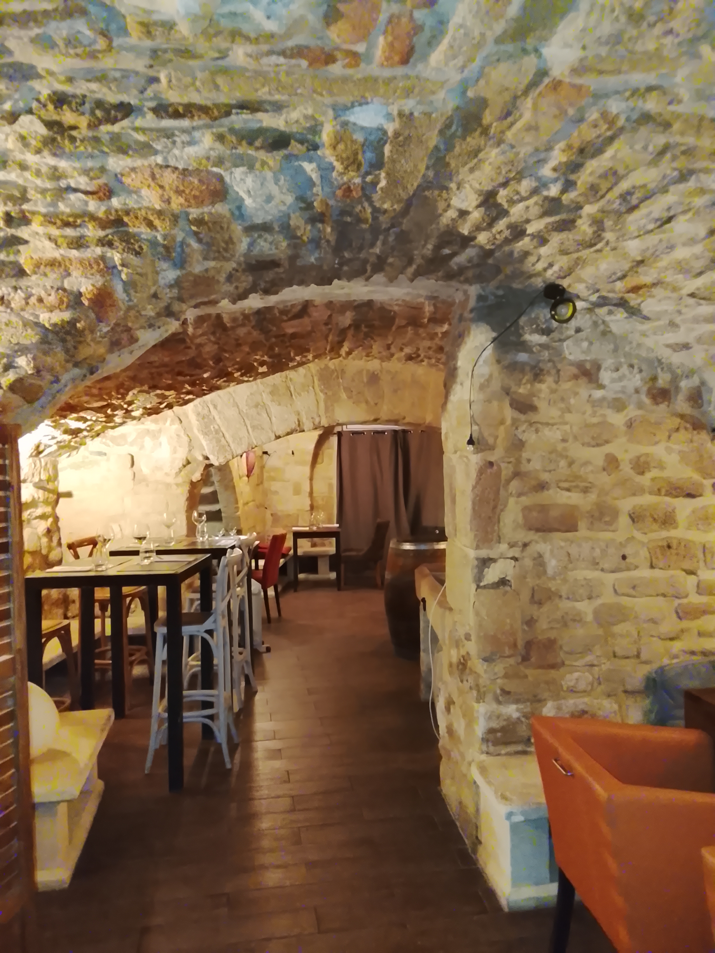 rénovation après dégât des eaux Hérault traitement moisissures murs humides Protravaux34